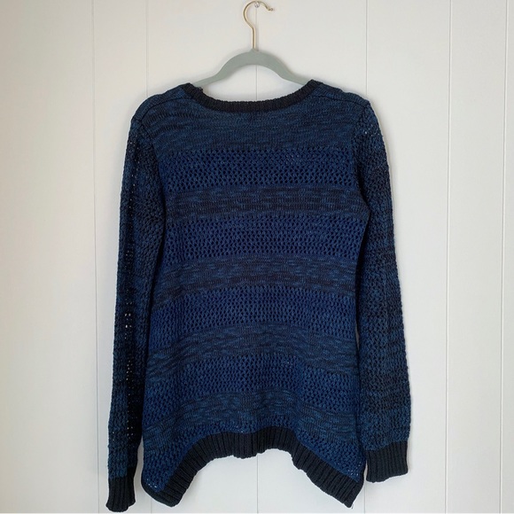 SIGNATURE STUDIO | Women’s Striped Knit Sweater - Picture 2 of 4